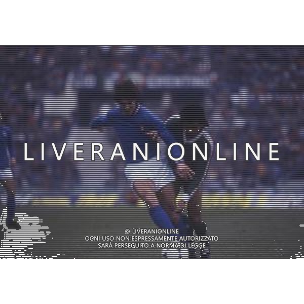 RETROSPETTIVA PAOLO ROSSI CALCIATORE NELLA FOTO PAOLO ROSSI CON LA MAGLIA DELLA NAZIONALE ITALIANA AG ALDO LIVERANI SAS