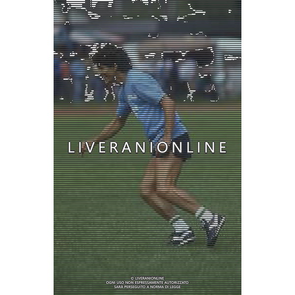 RETROSPETTIVA PAOLO ROSSI CALCIATORE NELLA FOTO PAOLO ROSSI IN ALLENAMENTO CON IL MILAN AG ALDO LIVERANI SAS