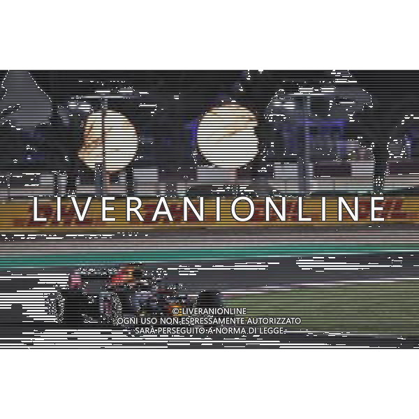 Max Verstappen (NLD) Red Bull Racing RB16B. 21.11.2021. Formula 1 World Championship, Rd 20, Qatar Grand Prix, Doha, Qatar, Race Day. - www.xpbimages.com, EMail: requests@xpbimages.com © Copyright: Batchelor / XPB Images/ AGENZIA ALDO LIVERANI SAS - ITALY ONLY EDITORIAL USE ONLY
