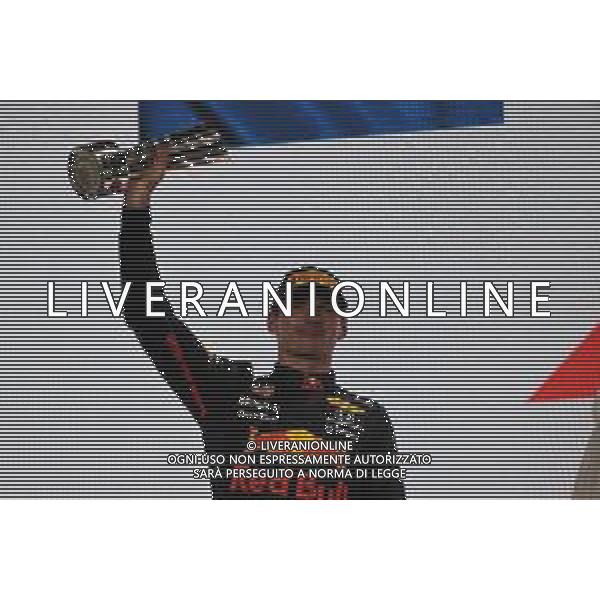 2nd place Max Verstappen (NLD) Red Bull Racing. 21.11.2021. Formula 1 World Championship, Rd 20, Qatar Grand Prix, Doha, Qatar, Race Day. - www.xpbimages.com, EMail: requests@xpbimages.com © Copyright: Batchelor / XPB Images/ AGENZIA ALDO LIVERANI SAS - ITALY ONLY EDITORIAL USE ONLY