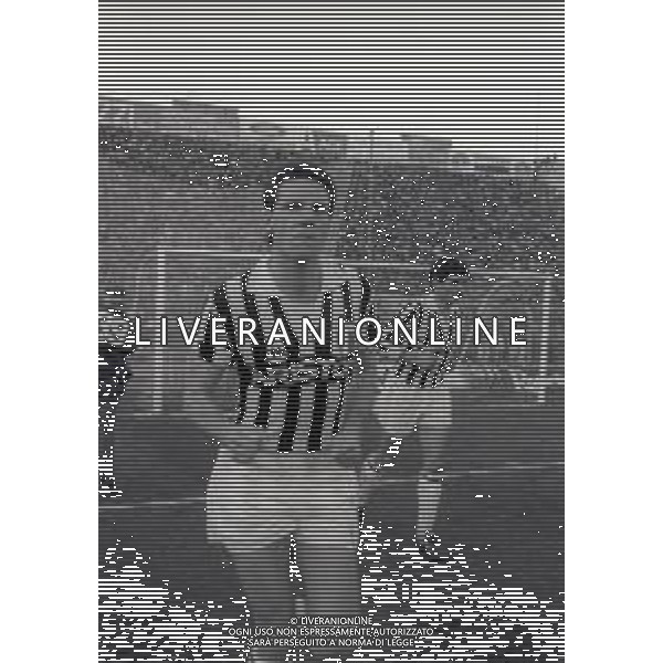 RETROSPETTIVA SERGIO BRIO CALCIATORE NELLA FOTO SERGIO BRIO CON LA MAGLIA DELLA JUVENTUS CALCIO NELL\'ANNO 1986-1987 AG ALDO LIVERANI SAS
