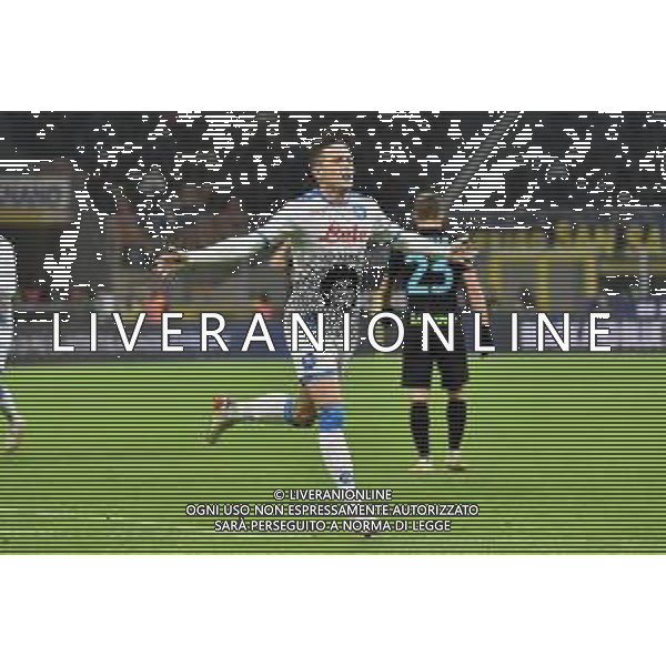 Piotr Zielinski (Napoli) esulta dopo il gol dell\'1 a 0 Inter vs Napoli Campionato Serie A TIM - 13a giornata Milano 21-11-2021 Stadio Giuseppe Meazza - San Siro foto Roberto Garavaglia/ag. Aldo Liverani sas / AGENZIA ALDO LIVERANI SAS
