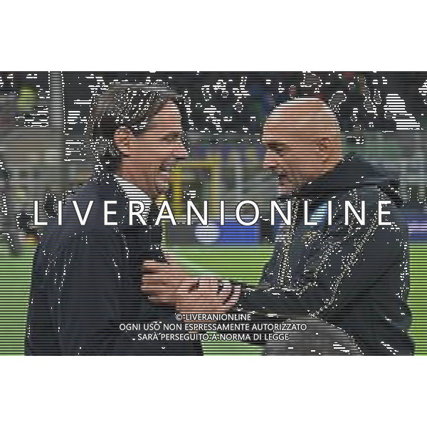 Simone Inzaghi allenatore Inter SX e Luciano Spalletti allenatore Napoli DX Inter vs Napoli Campionato Serie A TIM - 13a giornata Milano 21-11-2021 Stadio Giuseppe Meazza - San Siro foto Roberto Garavaglia/ag. Aldo Liverani sas / AGENZIA ALDO LIVERANI SAS