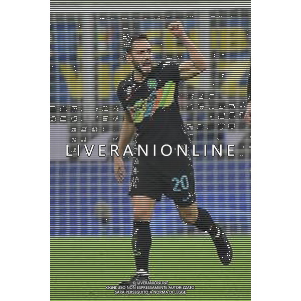 Hakan Calhanoglu (Inter) esulta dopo il gol dell\'1 a 1 Inter vs Napoli Campionato Serie A TIM - 13a giornata Milano 21-11-2021 Stadio Giuseppe Meazza - San Siro foto Roberto Garavaglia/ag. Aldo Liverani sas / AGENZIA ALDO LIVERANI SAS