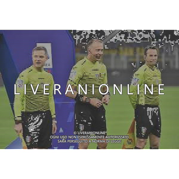 al centro l\'arbitro Paolo Valeri di Roma Inter vs Napoli Campionato Serie A TIM - 13a giornata Milano 21-11-2021 Stadio Giuseppe Meazza - San Siro foto Roberto Garavaglia/ag. Aldo Liverani sas