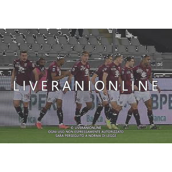 Torino 22.11.2021 Stadio Grande Torino Torino vs Udinese Campionato Serie A 2021/2022 ©Manuela Viganti/Agenzia Aldo Liverani Nella foto: esultanza torino dopo il gol di josip brekalo ©VIGANTI/AGENZIA ALDO LIVERANI SAS