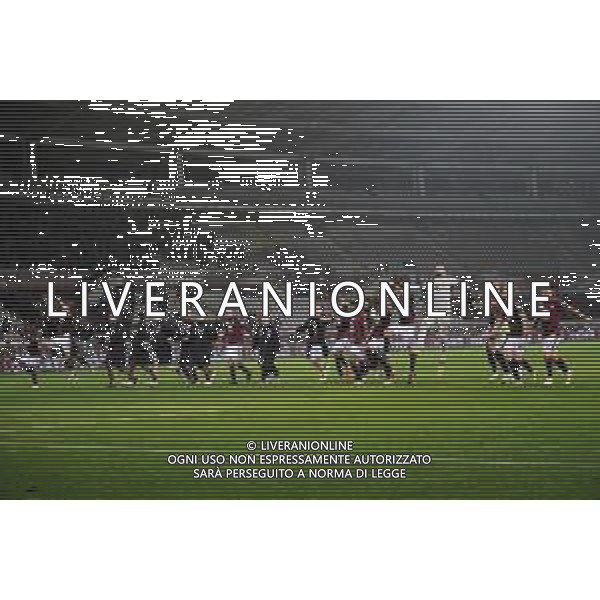 Torino 22.11.2021 Stadio Grande Torino Torino vs Udinese Campionato Serie A 2021/2022 ©Manuela Viganti/Agenzia Aldo Liverani Nella foto: festa torino a fine gara esultanza sotto la curva dei tifosi ©VIGANTI/AGENZIA ALDO LIVERANI SAS