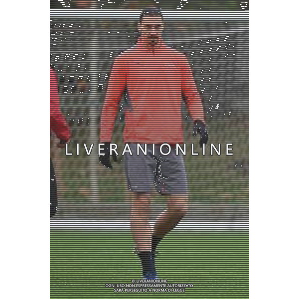 ¬© TVRG allenamento Milan nella foto Zlatan Ibrahimovic Carnago (VA) 23-11-2021 Centro sportivo Milanello Allenamento del Milan in preparazione della gara contro l\'Atletico Madrid valevole per la 5a giornata del gruppo B della fase a gironi della UEFA Champions League foto Roberto Garavaglia/ag. Aldo Liverani sas/AGENZIA ALDO LIVERANI SAS