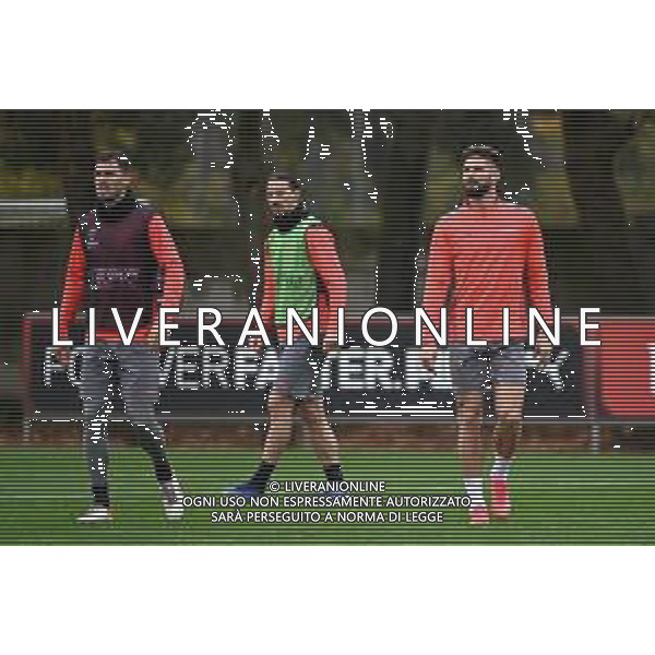 ¬© TVRG allenamento Milan nella foto da SX Alessio Romagnoli, Zlatan Ibrahimovic e Olivier Giroud Carnago (VA) 23-11-2021 Centro sportivo Milanello Allenamento del Milan in preparazione della gara contro l\'Atletico Madrid valevole per la 5a giornata del gruppo B della fase a gironi della UEFA Champions League foto Roberto Garavaglia/ag. Aldo Liverani sas/AGENZIA ALDO LIVERANI SAS