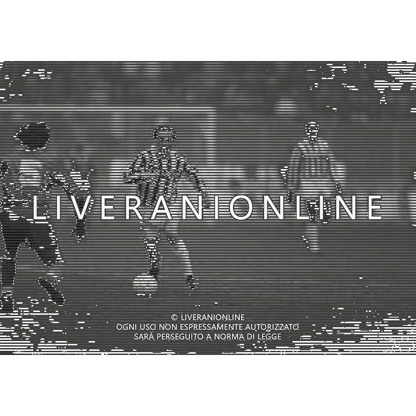 RETROSPETTIVA SALVATORE SCHILLACI CALCIATORE NELLA FOTO SALVATORE SCHILLACI NELL\'ANNO 1991-1992 CON LA MAGLIA DELLA JUVENTUS AG ALDO LIVERANI SAS