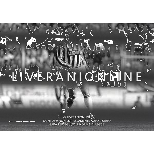RETROSPETTIVA SALVATORE SCHILLACI CALCIATORE NELLA FOTO SALVATORE SCHILLACI NELL\'ANNO 1991-1992 CON LA MAGLIA DELLA JUVENTUS AG ALDO LIVERANI SAS