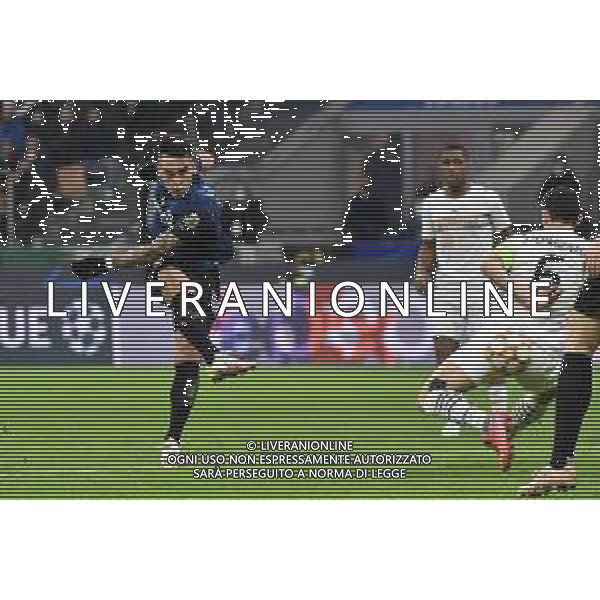 occasione da gol per Lautaro Martinez (Inter) Inter vs Shakhtar Donetsk UEFA Champions League fase a gironi 5a giornata - gruppo D Milano 24-11-2021 Stadio Giuseppe Meazza - San Siro foto Roberto Garavaglia/ag. Aldo Liverani sas /AGENZIA ALDO LIVERANI SAS