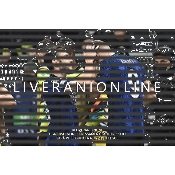 esultanza Inter dopo il secondo gol del 2 a 0 Edin Dzeko Inter vs Shakhtar Donetsk UEFA Champions League fase a gironi 5a giornata - gruppo D Milano 24-11-2021 Stadio Giuseppe Meazza - San Siro foto Roberto Garavaglia/ag. Aldo Liverani sas /AGENZIA ALDO LIVERANI SAS