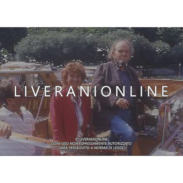 RETROSPETTIVA MARCO FERRERI REGISTA NELLA FOTO MARCO FERRERI A VENEZIA NELL\'ANNO 1984 CON LA MOGLIE JACQUELINE AG ALDO LIVERANI SAS 