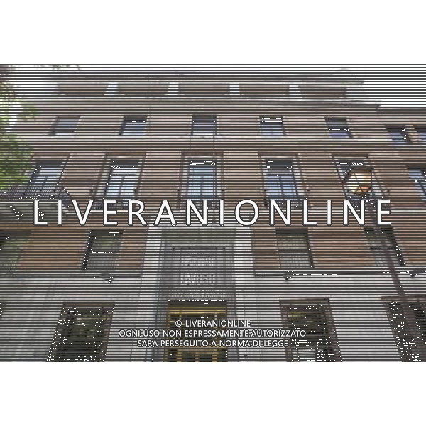 ROMA CITTA\' 2003 MONUMENTI E MINISTERI nella foto PALAZZO DELLA BANCA NAZIONALE DEL LAVORO* Agenzia Aldo Liverani