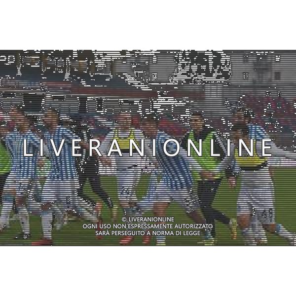 COSENZA - SPAL CAMPIONATO CALCIO SERIE BKT 27.11.2021 NELLA FOTO ESULTANZA GIOCATORI SPAL A FINE GARA ©ROSITO/AGENZIA ALDO LIVERANI SAS