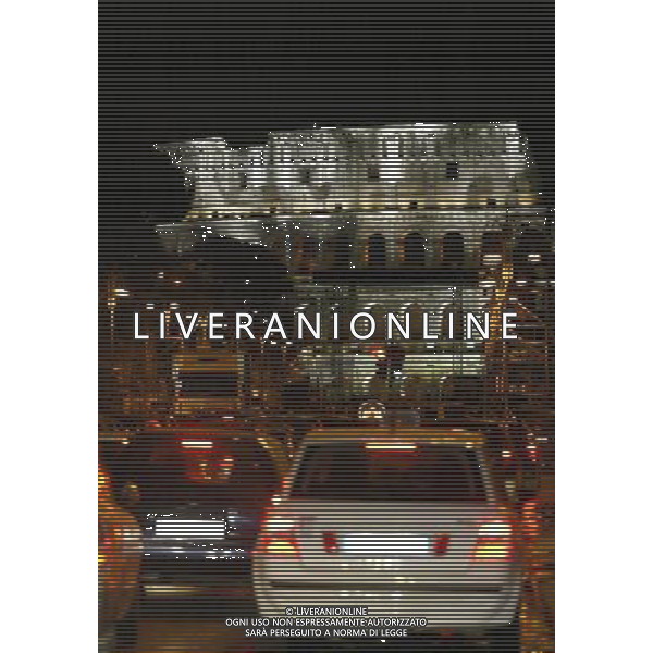 ROMA CITTA\' 2003 MONUMENTI E MINISTERI nella foto IL COLOSSEO DI SERA* Agenzia Aldo Liverani