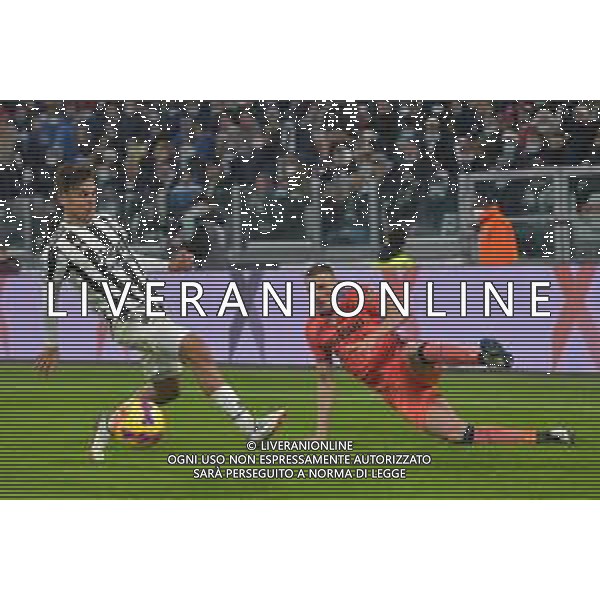 Torino 27.11.2021 Stadio Allianz Stadium ©Alessandro Falzone/Agenzia Aldo Liverani Juventus vs Atalanta Serie A Tim 2021/2022 Nella foto : PAULO DYBALA-DEMIRAL ©FALZONE/AGENZIA ALDO LIVERANI SAS