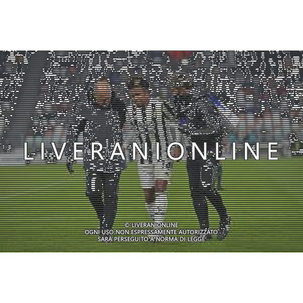 Torino 27.11.2021 Stadio Allianz Stadium ©Alessandro Falzone/Agenzia Aldo Liverani Juventus vs Atalanta Serie A Tim 2021/2022 Nella foto : MCKENNIE WESTON INFORTUNATO ©FALZONE/AGENZIA ALDO LIVERANI SAS