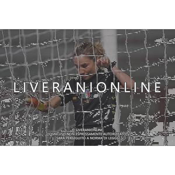 CerquigliniL/LMedia - AC Perugia vs AS Cittadella - Italian soccer Serie B match 2021/2022 27 November 2021 - Stadio Renato Curi, Perugia, Italy Photo showing: arbitro assistente controlla la rete della porta nel prepartita @CerquigliniL/LMedia/AGENZIA ALDO LIVERANI SAS