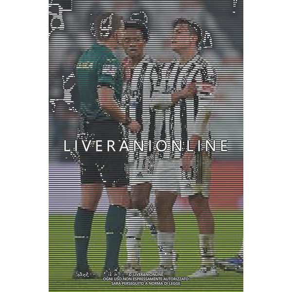 Torino 27.11.2021 Stadio Allianz Stadium ©Alessandro Falzone/Agenzia Aldo Liverani Juventus vs Atalanta 13^ giornata Serie A Tim 2021/2022 Nella foto : GIOVANNI AYROLDI-Cuadrado-Dybala