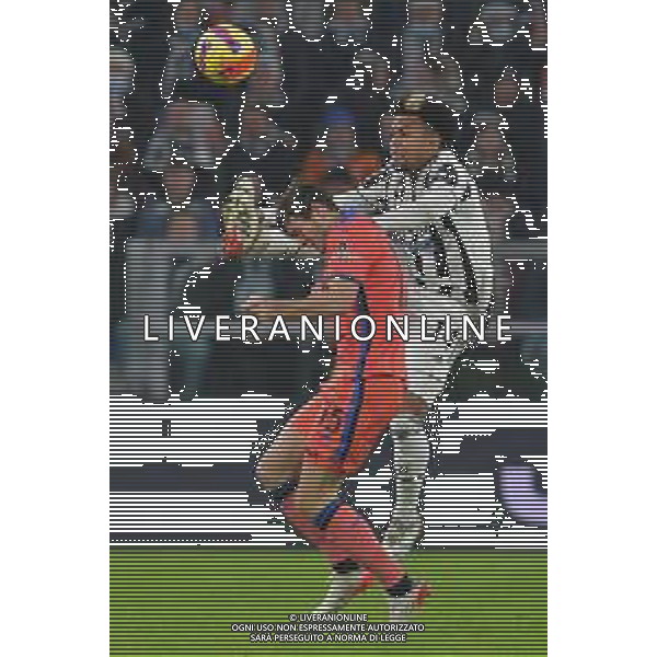 Torino 27.11.2021 Stadio Allianz Stadium ©Alessandro Falzone/Agenzia Aldo Liverani Juventus vs Atalanta 13^ giornata Serie A Tim 2021/2022 Nella foto : Weston Mckennie-Marten De Roon