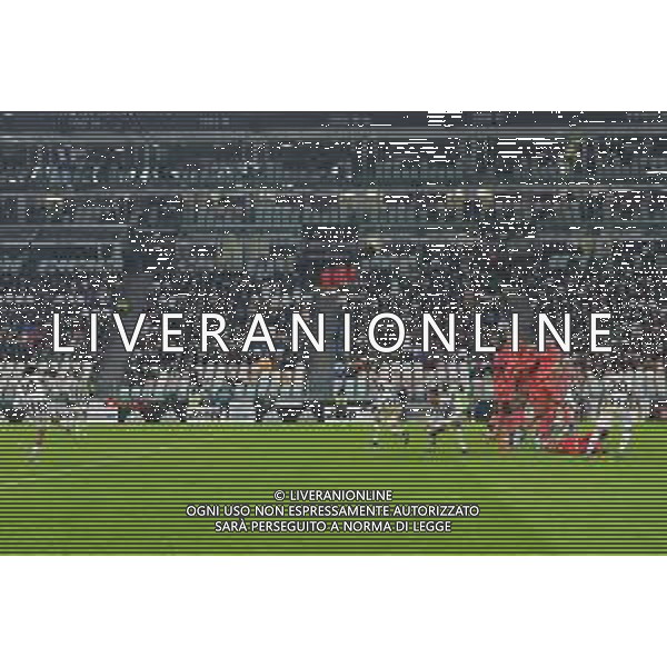 Torino 27.11.2021 Stadio Allianz Stadium ©Alessandro Falzone/Agenzia Aldo Liverani Juventus vs Atalanta 13^ giornata Serie A Tim 2021/2022 Nella foto : Traversa colpita da Dybala su calcio di punizione