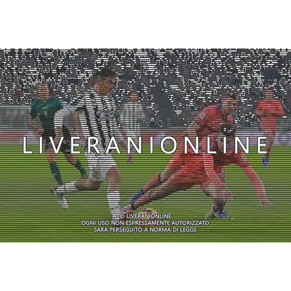 Torino 27.11.2021 Stadio Allianz Stadium ©Alessandro Falzone/Agenzia Aldo Liverani Juventus vs Atalanta 13^ giornata Serie A Tim 2021/2022 Nella foto : Paulo Dybala-Berat Djimsiti