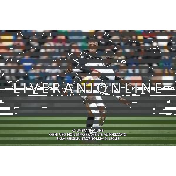 GriffoniE/LMedia - Udinese Calcio vs Genoa CFC - italian soccer Serie A match 2021/2022 28 November 2021 - Friuli - Dacia Arena stadium, Udine, Italy Photo showing: Caleb Ekuban (Genoa) thwarted by Rodrigo Nascimento Becao (Udinese) @GriffoniE/LMedia AG ALDO LIVERANI SAS