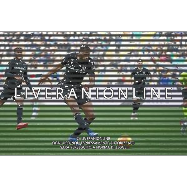 GriffoniE/LMedia - Udinese Calcio vs Genoa CFC - italian soccer Serie A match 2021/2022 28 November 2021 - Friuli - Dacia Arena stadium, Udine, Italy Photo showing: Norberto Bercique Gomes Betuncal (Udinese) tries to score a goal @GriffoniE/LMedia AG ALDO LIVERANI SAS