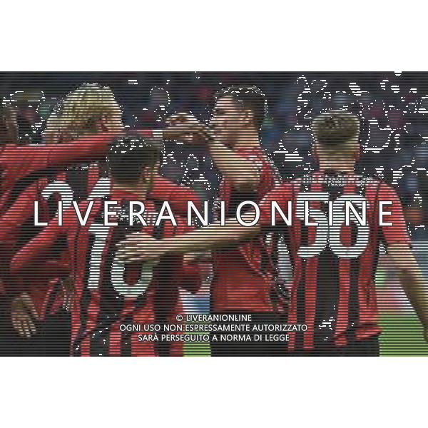 esultanza Milan dopo il gol dell\'1 a 0 Milan vs Sassuolo Campionato Serie A TIM - 14a giornata Milano 28-11-2021 Stadio Giuseppe Meazza - San Siro foto Roberto Garavaglia/ag. Aldo Liverani sas
