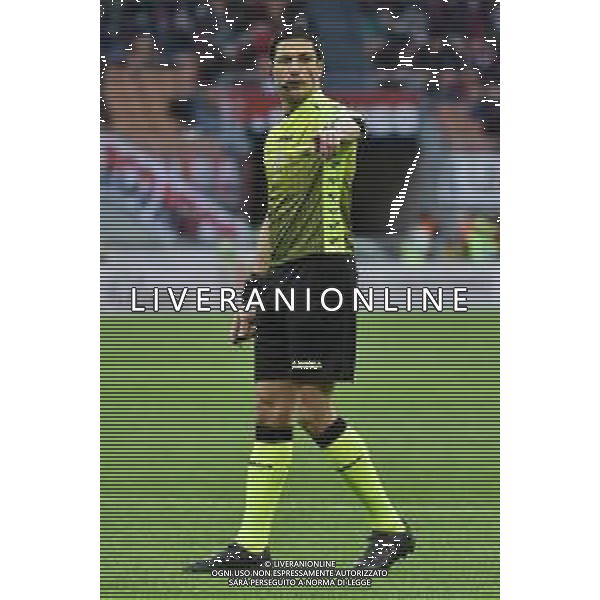 l\'arbitro Gianluca Manganiello di Pinerolo (TO) Milan vs Sassuolo Campionato Serie A TIM - 14a giornata Milano 28-11-2021 Stadio Giuseppe Meazza - San Siro foto Roberto Garavaglia/ag. Aldo Liverani sas