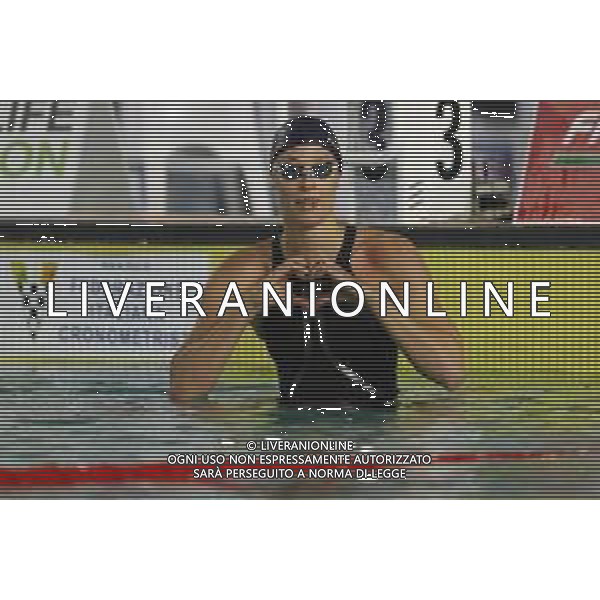 Nuoto Riccione 30/11/2021- Campionato Italiano Assoluto Frecciacciarossa in vasca da 25 metri nella foto: festeggiamenti finali per FEDERICA PELLEGRINI dopo l\'annuncio del suo ritiro ©Claudio Zamagni/Agenzia Aldo Liverani /AGENZIA ALDO LIVERANI SAS