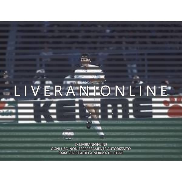 RETROSPETTIVA FERNANDO HIERRO CALCIATORE NELLA FOTO FERNANDO HIERRO CON LA MAGLIA DEL REAL MADRID AG ALDO LIVERANI SAS