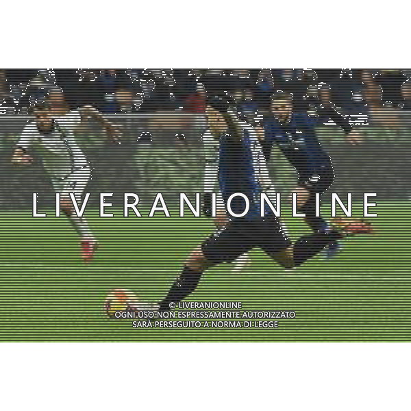Lautaro Martinez (Inter) segna il gol del 2 a 0 su rigore Inter vs Spezia Campionato Serie A TIM - 15a giornata Milano 01-12-2021 Stadio Giuseppe Meazza - San Siro foto Roberto Garavaglia/ag. Aldo Liverani sas /AGENZIA ALDO LIVERANI SAS