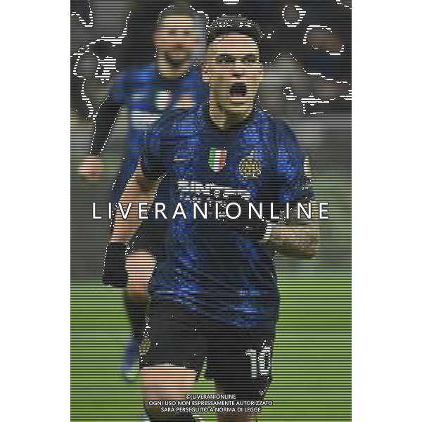 Lautaro Martinez (Inter) esulta dopo il gol del 2 a 0 Inter vs Spezia Campionato Serie A TIM - 15a giornata Milano 01-12-2021 Stadio Giuseppe Meazza - San Siro foto Roberto Garavaglia/ag. Aldo Liverani sas