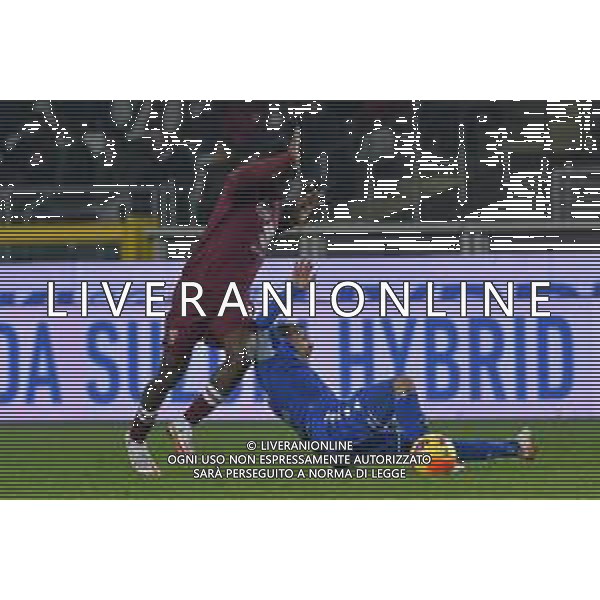Torino 02.12.2021 Stadio Olimpico Grande Torino ©Alessandro Falzone/Agenzia Aldo Liverani Torino vs Empoli Serie A Tim 2021/2022 Nella foto : FALLO DI ESPULSIONE DI SINGO SU DI FRANCESCO