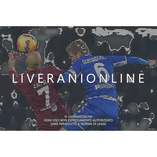 Torino 02.12.2021 Stadio Olimpico Grande Torino ©Alessandro Falzone/Agenzia Aldo Liverani Torino vs Empoli Serie A Tim 2021/2022 Nella foto : Simone Zaza-Simone Romagnoli ©FALZONE/AGENZIA ALDO LIVERANI SAS