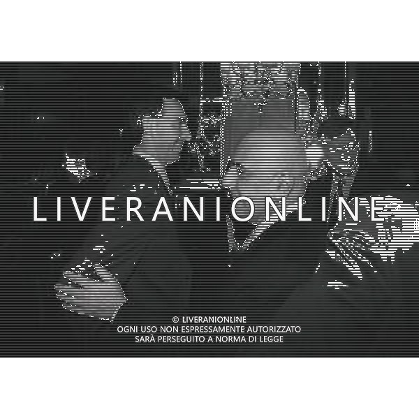 16-12-1997 MILANO FESTA DI NATALE LEGA CALCIO NELLA FOTO L\'ARBITRO STEFANO FARINA E ADRIANO GALLIANI AG ALDO LIVERANI SAS