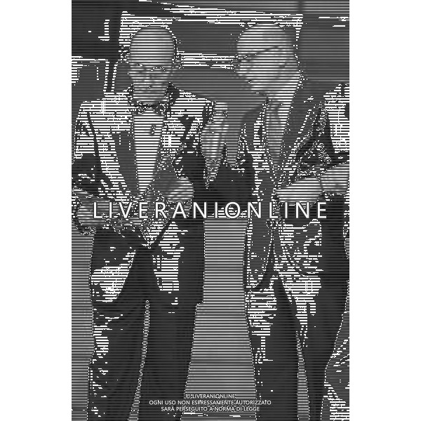 PREMIAZIONE GROLLE D\'ORO SAINT VINCENT 1989 Nella foto Lello Bersani e Antonio Lubrano ©ARCHIVIO/AGENZIA ALDO LIVERANI SAS