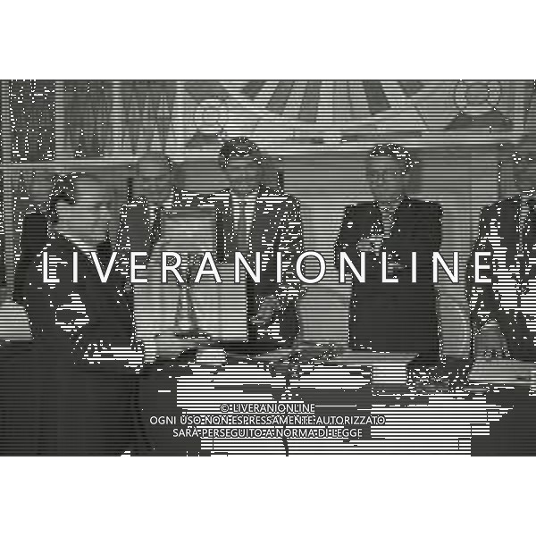1992-1993 MILANO ASSEMBLEA DEI PRESIDENTE DI LEGA SERIE A CON PREMIAZIONI HOTEL GALLIA NELLA FOTO SILVIO BERLUSCONI -PAOLO MANTOVANI-LUCIANO NIZZOLA E ANTONIO MATARRESE AG ALDO LIVERANI SAS