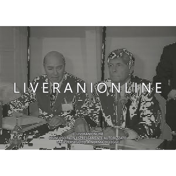 1992-1993 MILANO ASSEMBLEA DEI PRESIDENTE DI LEGA SERIE A CON PREMIAZIONI HOTEL GALLIA NELLA FOTO PAOLO MANTOVANI E LUCIANO NIZZOLA AG ALDO LIVERANI SAS