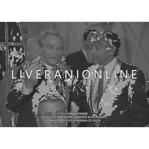 1992-1993 MILANO ASSEMBLEA DEI PRESIDENTE DI LEGA SERIE A CON PREMIAZIONI HOTEL GALLIA NELLA FOTO GIAMPIERO BONIPERTI E LUCIANO NIZZOLA AG ALDO LIVERANI SAS
