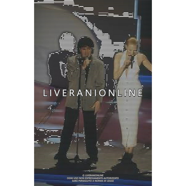RETROSPETTIVA FAUSTO LEALI CANTANTE NELLA FOTO FAUSTO LEALI NELL\'ANNO 1989 VINCE IL FESTIVAL DI SANREMO CON ANNA OXA AG ALDO LIVERANI SAS