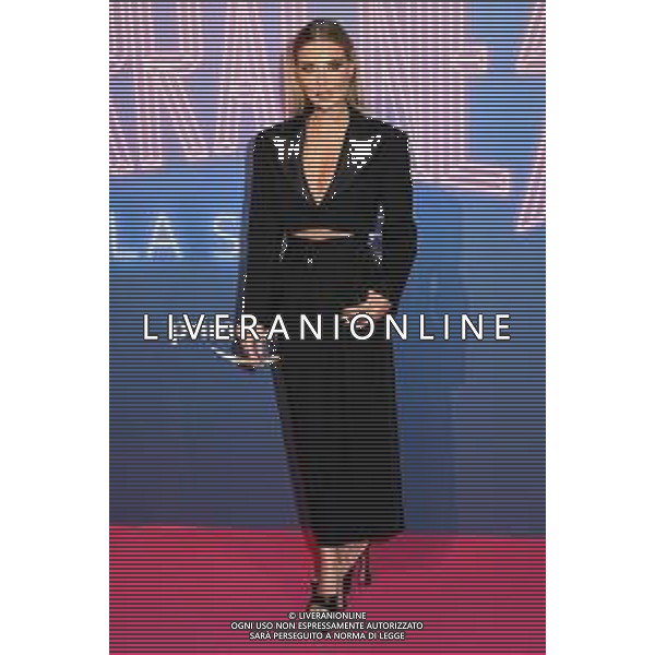 ¬© TVRG Photocall The Ferragnez nella foto Veronica Ferraro influencer Milano 02-12-2021 Photocall presso il cinema Odeon di via Santa Radegonda per la premiere di The Ferragnez - La Serie il docu-reality con protagonisti Chiara Ferragni e Fedez foto Roberto Garavaglia/ag. Aldo Liverani sas/AGENZIA ALDO LIVERANI SAS