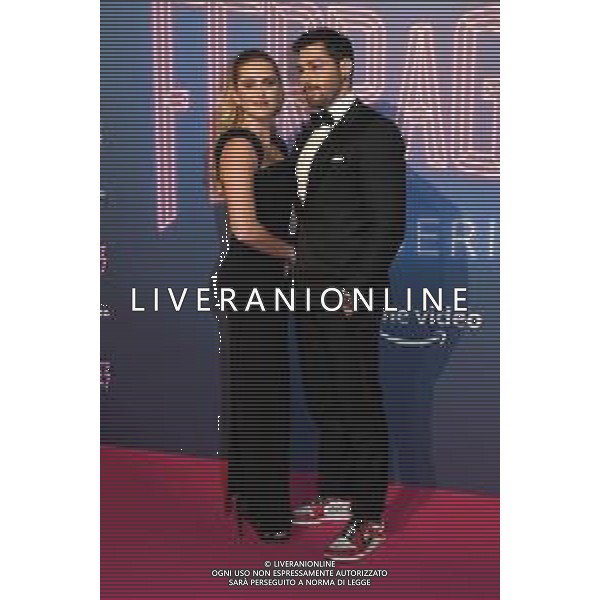 ¬© TVRG Photocall The Ferragnez nella foto Valentina Ferragni sorella di Chiara Ferragni con il compagno Luca Vezil Milano 02-12-2021 Photocall presso il cinema Odeon di via Santa Radegonda per la premiere di The Ferragnez - La Serie il docu-reality con protagonisti Chiara Ferragni e Fedez foto Roberto Garavaglia/ag. Aldo Liverani sas/AGENZIA ALDO LIVERANI SAS