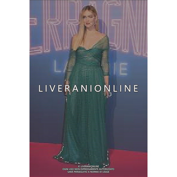 © TVRG Photocall The Ferragnez nella foto Chiara Ferragni Milano 02-12-2021 Photocall presso il cinema Odeon di via Santa Radegonda per la premiere di The Ferragnez - La Serie il docu-reality con protagonisti Chiara Ferragni e Fedez foto Roberto Garavaglia/ag. Aldo Liverani sas/AGENZIA ALDO LIVERANI SAS