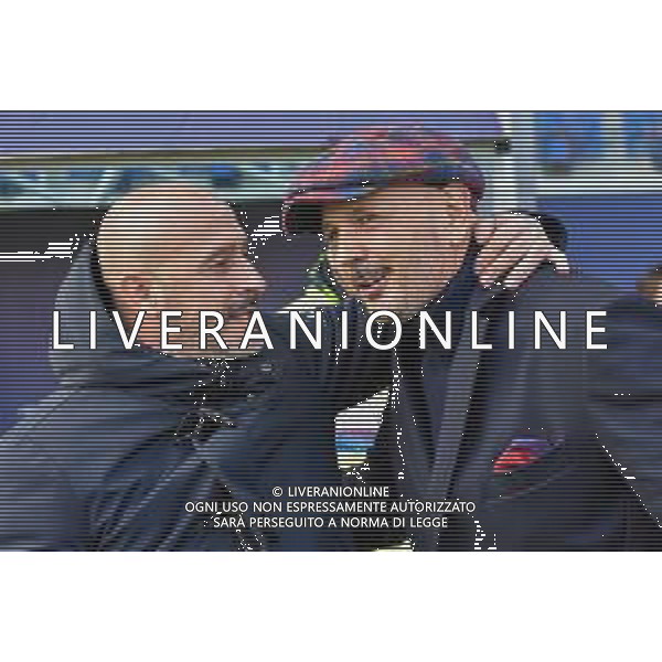 BOLOGNA vs FIORENTINA Campionato di calcio SERIE A TIM 05.12.2021 NELLA FOTO vincenzo italiano CON SINISA MIHAJLOVIC ©VILLANI / AGENZIA ALDO LIVERANI SAS