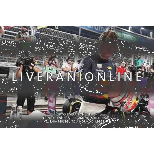 Max Verstappen (NLD) Red Bull Racing in parc ferme. 05.12.2021. Formula 1 World Championship, Rd 21, Saudi Arabian Grand Prix, Jeddah, Saudi Arabia, Race Day. - www.xpbimages.com, EMail: requests@xpbimages.com © Copyright: Moy / XPB Images/AGENZIA ALDO LIVERANI SAS - ITALY ONLY EDITORIAL USE ONLY