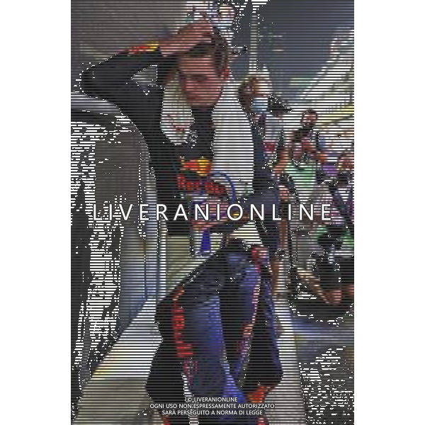 Second placed Max Verstappen (NLD) Red Bull Racing in parc ferme. 05.12.2021. Formula 1 World Championship, Rd 21, Saudi Arabian Grand Prix, Jeddah, Saudi Arabia, Race Day. - www.xpbimages.com, EMail: requests@xpbimages.com © Copyright: Moy / XPB Images/AGENZIA ALDO LIVERANI SAS - ITALY ONLY EDITORIAL USE ONLY